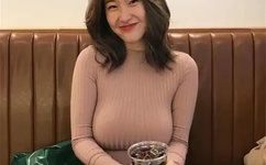 大学生第一次破女处出血